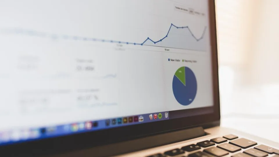 Google conclui atualização contra spam de agosto; sites com conteúdo em massa estão na mira