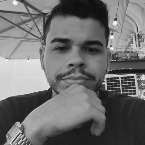 Douglas Andrade